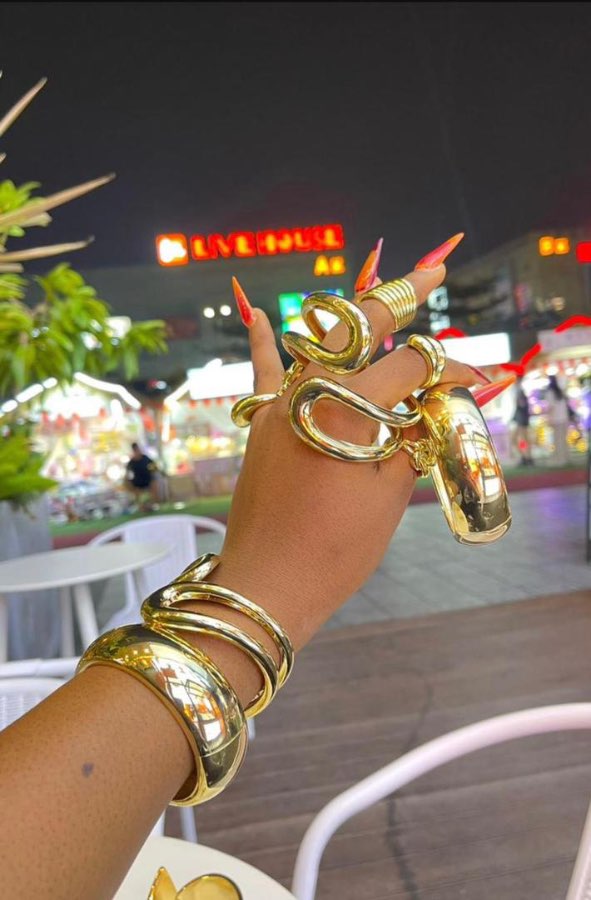 chunky-bracelets-wdlo